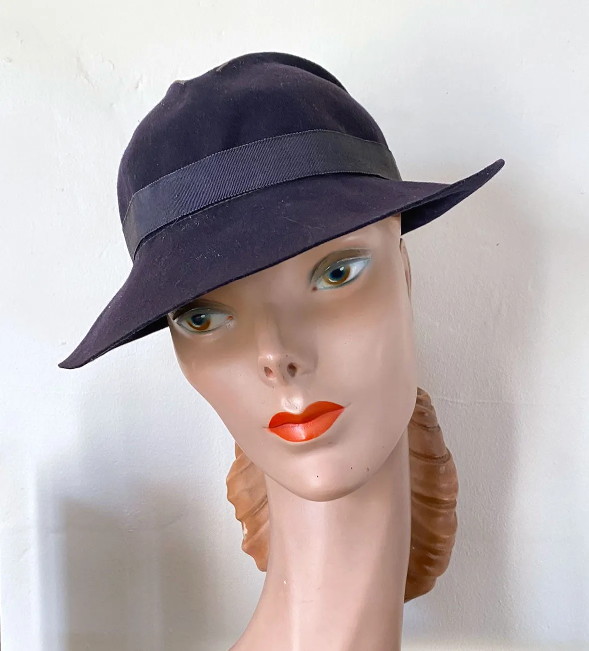 30s Vintage Women's Fedora Hat Slouch Film Noir Dark Blue Stitched Low Crown VFG