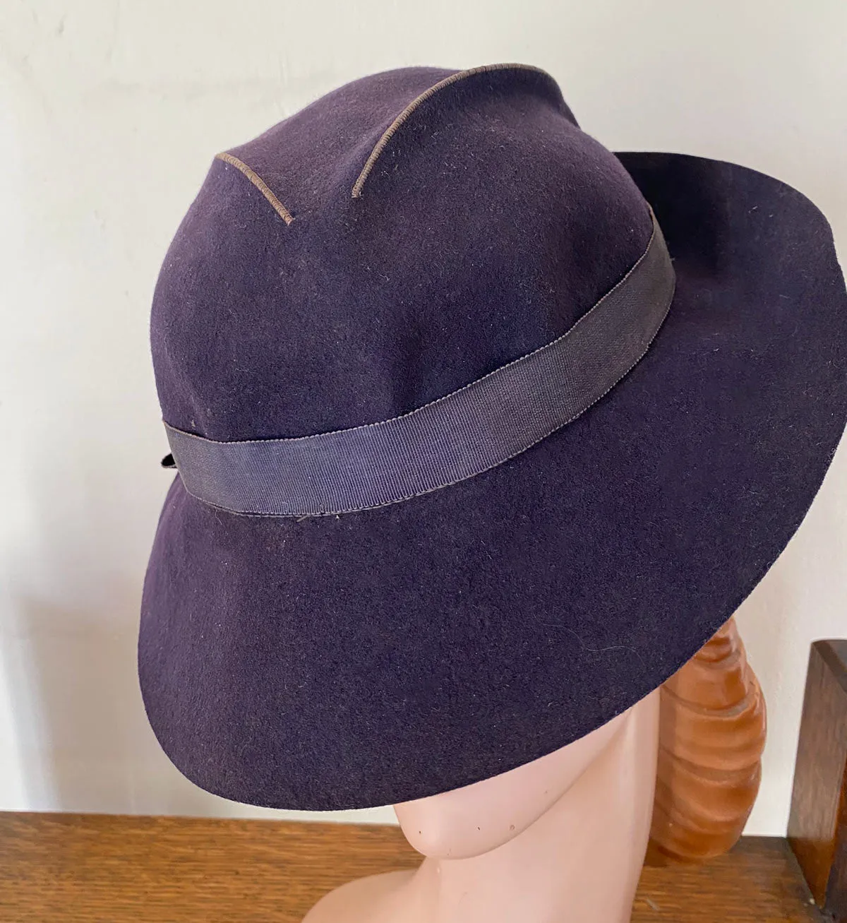 30s Vintage Women's Fedora Hat Slouch Film Noir Dark Blue Stitched Low Crown VFG